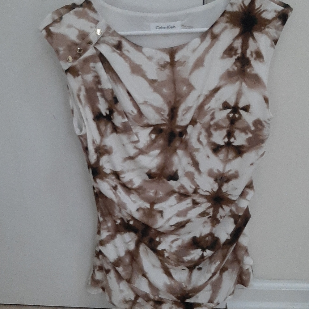 Calvin Klein Sleeveless Top, Size Medium